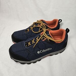 COLUMBIA Firecamp Sledder 3 Waterproof Hiking Shoes Kids Size 7 / Womens 8.5